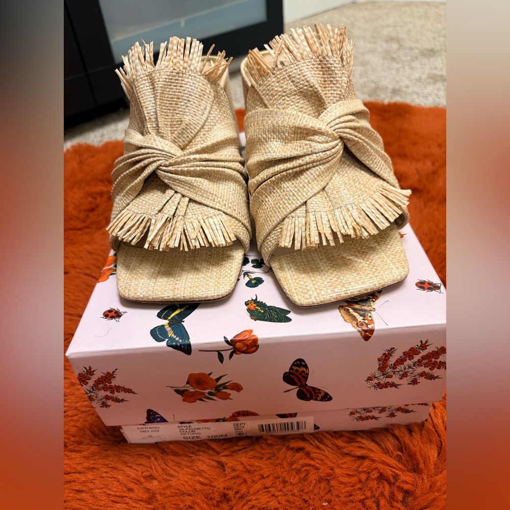 Statement Mules! - Picture 5 of 5